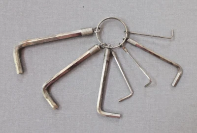 7 Piece Hexagon Allen Wrench Set On a Ring - Longest 3-1/2" Shortest 1-7/8" - Image 1 of 4