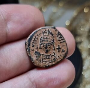 byzantine coins Justinian I. (527-565 AD) Æ 10 Nummi