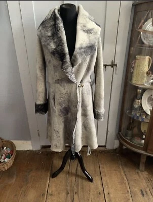 $15,000 J. MENDEL SHEARLING NWT FUR COAT W/ MATCHING BELT XL L Hooded Pockets - Image 1 of 4