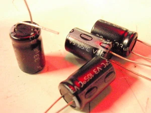 ELKO 33uF 100V RADIAL D=10x16mm KONDENSATOR 20 Stück 9213 AA - Picture 1 of 1