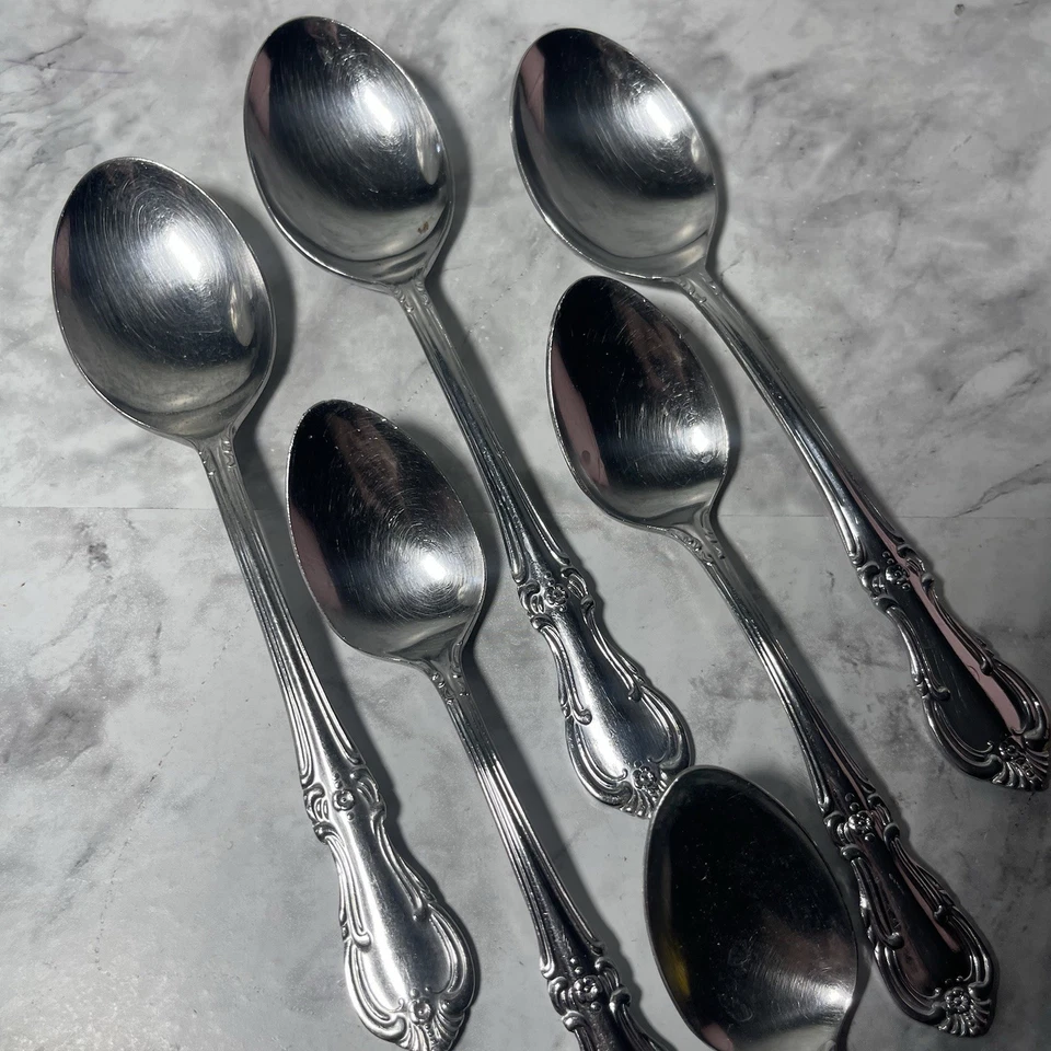 Salem Silversmith 3 Dessert Spoon 3 Soup Spoons Vintage Victorian Antique - Image 1 of 4