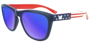 Knockaround Premiums polarisierte weiche quadratische Sonnenbrille mit Sternen - PMMS3095 - Bild 1 von 3