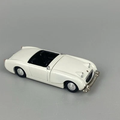 Johnny Lightning 2000 British Invasion Blue 1960 Austin Healey Sprite White - Image 1 of 4