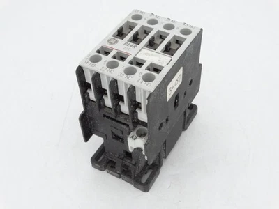 GENERAL ELECTRIC RL4RA022T1 CONTACTOR - Image 1 of 3