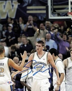 Spencer Hawes signed 8x10 photo PSA/DNA Washington Huskies Autographed - Picture 1 of 1