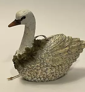 Vintage Victorian Style 12 Days of Christmas Swans A Swimming Ornament Large - Picture 1 of 6