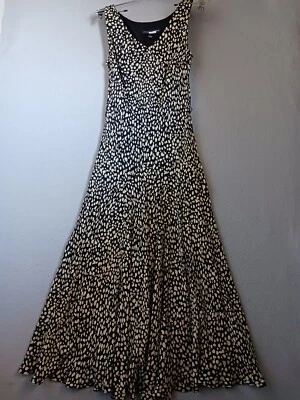 Maxi Vestido JNY Seda 6 Negro Crema Estampado Animal Sin Mangas Cuello en V Formal Foto 1 de 4
