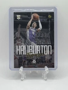 Tyrese Haliburton Chronicles Luminance Rookie Gold 02/10 - Imagen 1 de 2