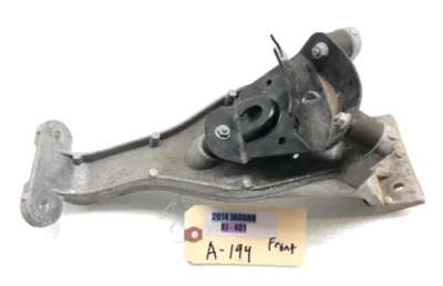 2010-2019 JAGUAR XJ XJL BRAKES ABS PUMP MODULATOR MOUNT BRACKET OEM. Foto 1 de 4