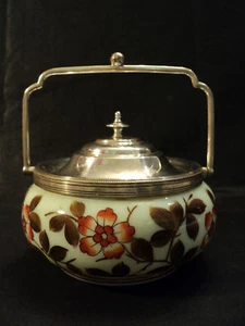 BEAUTIFUL ANTIQUE OPALINE GLASS HAND PAINTED SWEETMEAT - Picture 1 of 12