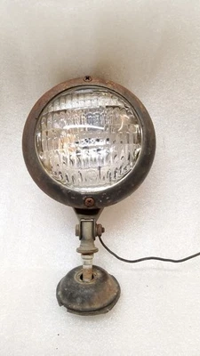 Luz de pedestal y montaje vintage Grote 6410  Foto 1 de 4