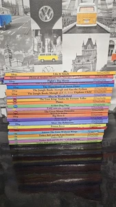 26x Disney Story Books Wonderful World Of Reading & Faires Hachette Job Lot - Imagen 1 de 3