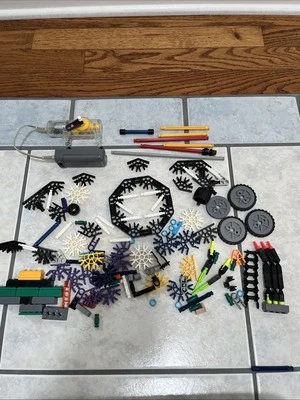 K'Nex Building Beasts Alive Tethered Motor Construction Toy Tested/Works + More - Image 1 of 4