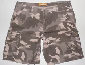 Men's Lee Dungarees 100% Cotton camouflage cargo shorts 42x11 - Picture 1 of 7