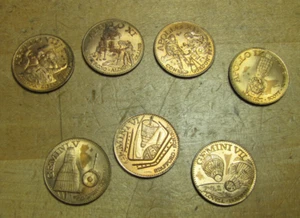 NASA 7 VINTAGE MEDALLIONS MEDALS TOKENS APOLLO & GEMINI MISSIONS - Picture 1 of 9