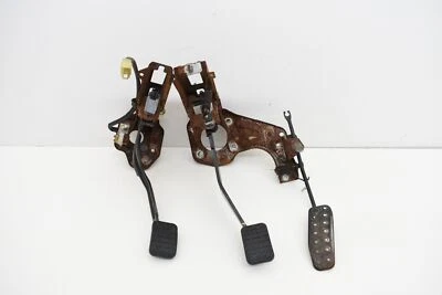 Комплект педалей сцепления ручного газового тормоза 1990 Mazda NA Miata M/T от оригинального производителя KW54 - Изображение 1 из 4