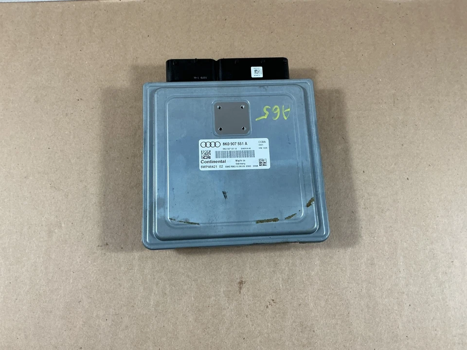 Módulo de controle de motor Audi S5 2008 - 2012 unidade ECU ECM 8K0907551A FABRICANTE DE EQUIPAMENTO ORIGINAL - Imagem 1 de 4