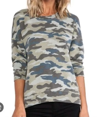 Pam & Gela Boxy 3/4 Sleeve Camo Print Sweatshirt Size M - Image 1 of 4