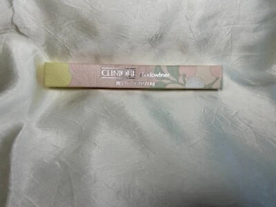 CLINIQUE SHADOWLINER 03 DARK CHOCOLATE (Net wt. .05oz/1.4g) - Image 1 of 4