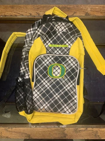 oregon backpack plaid pre-owned Cover