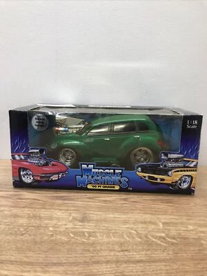 Muscle Machines Chrysler PT Cruiser 2000 USA green 1:18 Diecast Car - Image 1 of 4
