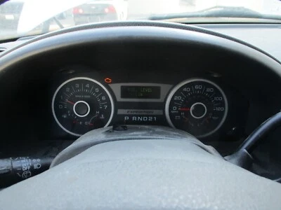 Speedometer Instrument Cluster Dash Panel Gauges 2005 2006 Ford Expedition OEM - Image 1 of 4