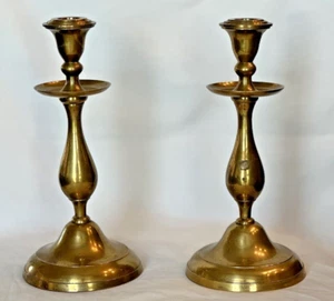 Two Unbranded Brass Candlesticks Signs of Patina - Circa 1940-1970 - Picture 1 of 13