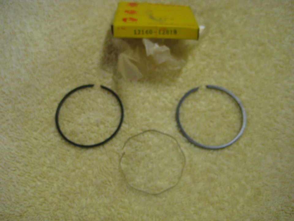 ANÉIS DE PISTÃO SCRAMBLER SUZUKI A100/AC100 12140-12012 NOS! - Imagem 1 de 1