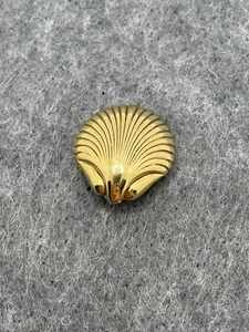 Gold Tone Shell Fashion Brooch Unmarked - Picture 1 of 2
