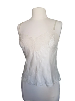 Camiseta sin cordones Barbizon Vintage años 70 ribete de encaje satinado marca marfil talla M Foto 1 de 4