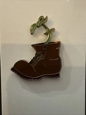 Disney Pixar Wall-E Bota Epcot Flor y Jardín Festival Maceta Planta Misterio  Foto 1 de 4