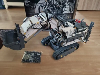 LEGO Technic 42100 Liebherr R 9800 app controlled with instructions + box, RARE - Image 1 of 4