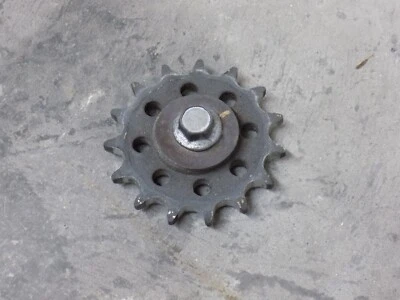 Honda CBR 600 F3I 1998 piñón delantero CBR 600 Foto 1 de 3