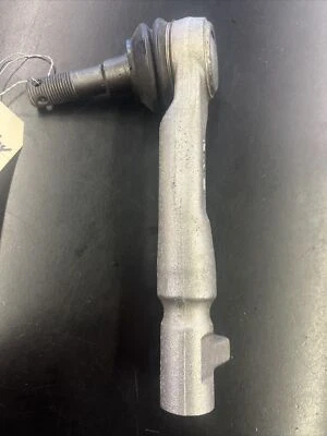 GENUINO OEM TOYOTA 2022-2024 TUNDRA - EXTREMO DE LA BARRA DE AMARRE DE DIRECCIÓN DEL LADO IZQUIERDO Foto 1 de 4