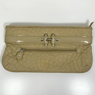 VERA BRADLEY Beige Quilted / Patent Leather Modern Clutch Large - No Strap - EUC - Image 1 of 4