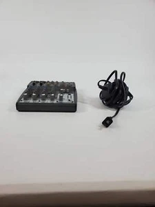 Consola de mezclas Behringer Xenyx802 - Imagen 1 de 5