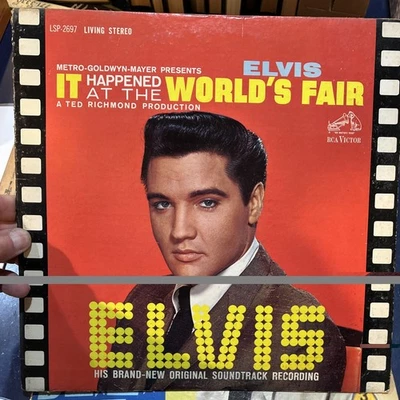 Elvis Presley -  It Happened At The World’s Fair,  1963 RCA LSP-2697 LP G+ - Image 1 of 4