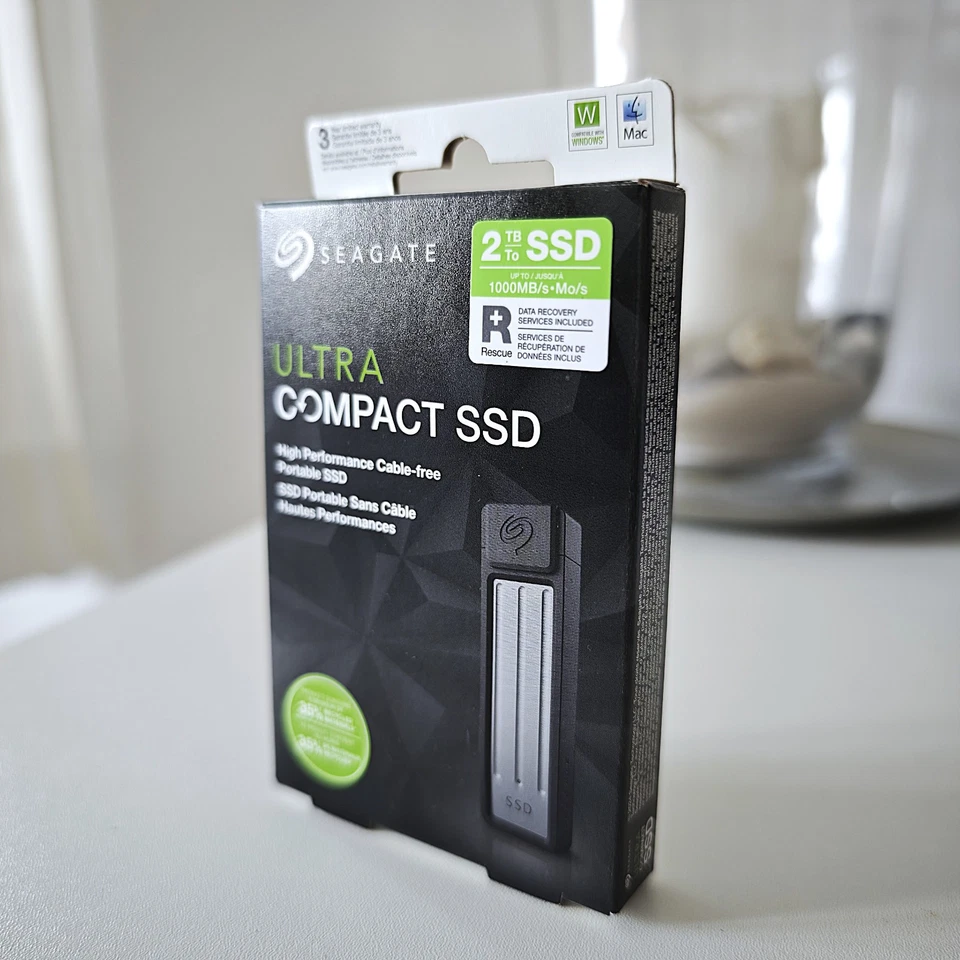 SEAGATE Ultra Compact 2TB SSD USB-C Dark Grey - Bild 1 von 1