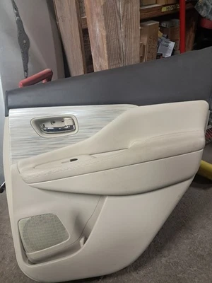 Rear Rh Right Door Trim Panel Beige Leather Fits NISSAN MURANO 2015-2018 - Image 1 of 4