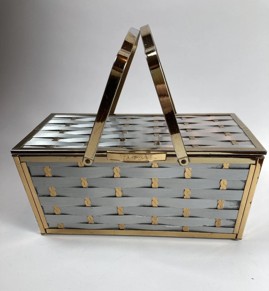 Cartera vintage majestuosa de plata y oro con tejido de canasta de los años 50 Foto 1 de 4