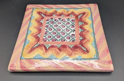 Remache inferior de corcho cuadrado Mackenzie Childs Keukenhof 7,5" Foto 1 de 4