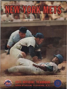 1971 New York Mets Official Yearbook - Picture 1 of 1
