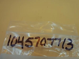 TEREX- SCREW, PANHEAD - 1045707713 RDB3 - Picture 1 of 3