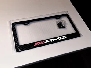Marco de matrícula Mercedes Benz fibra de carbono real AMG (rojo y blanco) - Imagen 1 de 6
