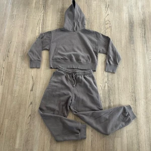 Conjunto de sudadera con capucha y joggers de Zara para mujer Marrón Medio Acogedor Cómodo - Imagen 1 de 8