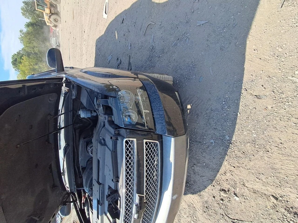 Chevrolet Avalanche 1500 2009 conjunto de luces antiniebla izquierda fabricante de equipos originales usado 143 k millas Foto 1 de 1