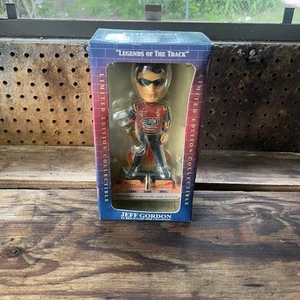 Vintage Jeff Gordon Legends Of The Track Wackelkopf LE Forever Collectibles  - Bild 1 von 12