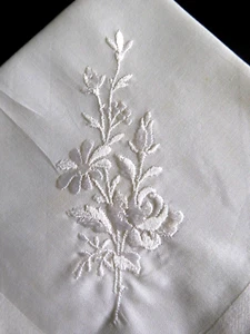 Vintage Swiss Embroidery White on White Rose & Daisy Wedding Bride Handkerchief - Picture 1 of 4