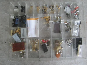 Konvolut Siemens Dioden - selten - NEU BCY34 BSX 5 E2506 Trasistoren Relais - Bild 1 von 9