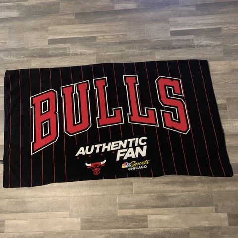 Chicago Bulls Blanket by Kick 10 Pro Gear Throw Blanket Black Pinstripes Logo Cover